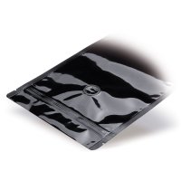 Standbodenbeutel mit Ventil und Zipper schwarz glänzend